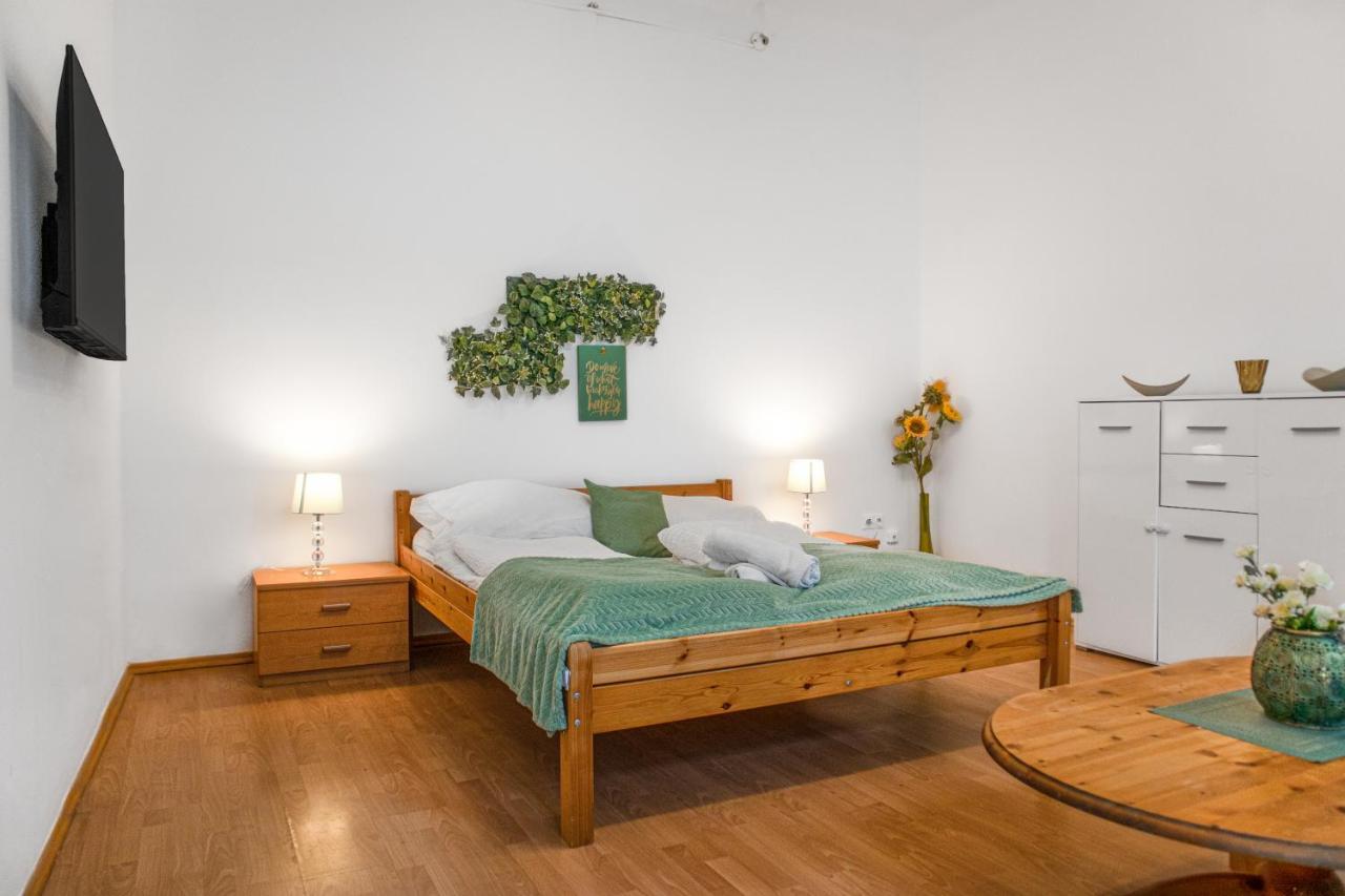 Elegant 2Br Apartment - Near Bahnhof Wien Meidling Extérieur photo